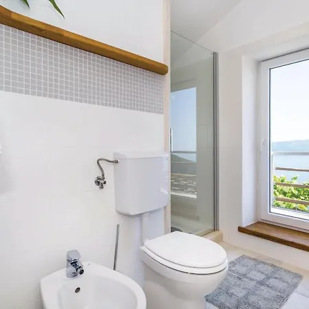 In With Wifi * Brseč